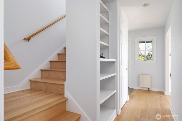 321 Windantide Place, Freeland, WA 98249