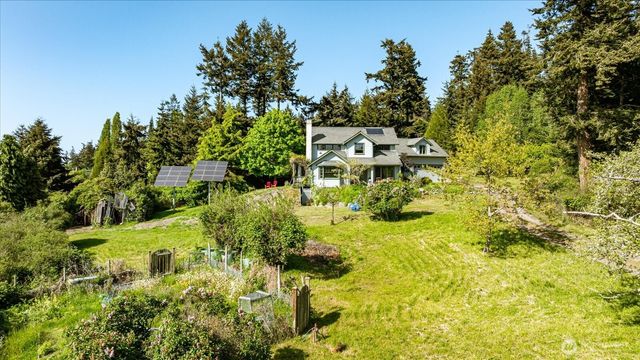 321 Windantide Place, Freeland, WA 98249