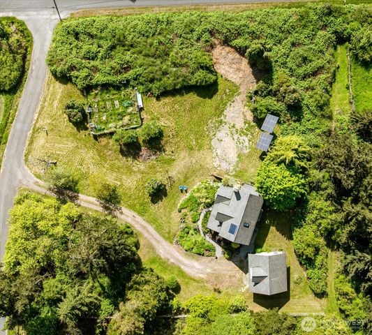 321 Windantide Place, Freeland, WA 98249