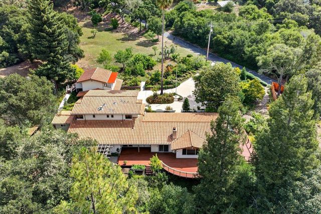 110 Via Venito, Corralitos (watsonville), CA 95076