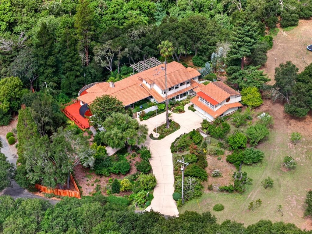 110 Via Venito, Corralitos (watsonville), CA 95076