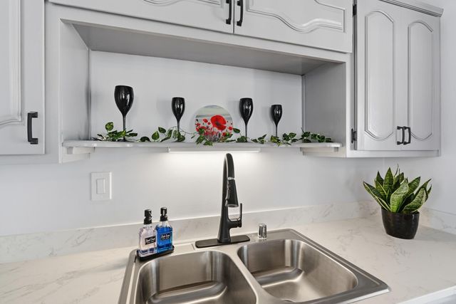 8101 San Joaquin Avenue SE, Albuquerque, NM 87108