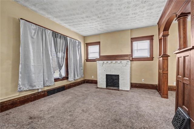 779 Kling Street, Akron, OH 44311