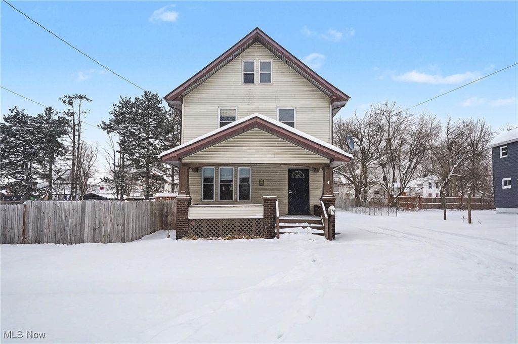 779 Kling Street, Akron, OH 44311