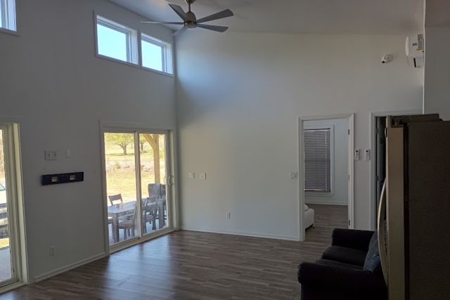 4380 Veals Rd, Murfreesboro, TN 37127