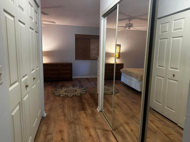 25 Pelican Pointe Drive 201, Delray Beach, FL 33483