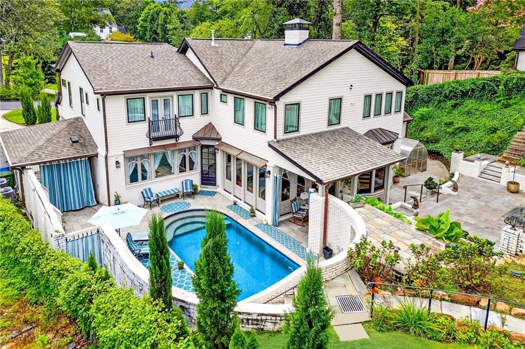 3230 W Andrews NW Drive, Atlanta, GA 30305