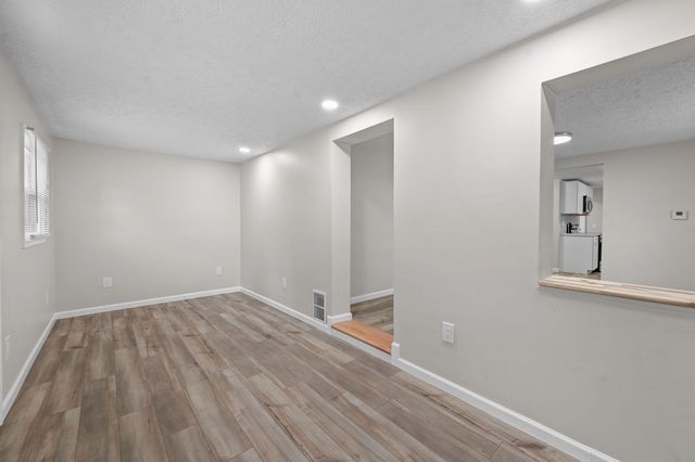 5070 Germantown Pike, Jefferson Twp, OH 45417