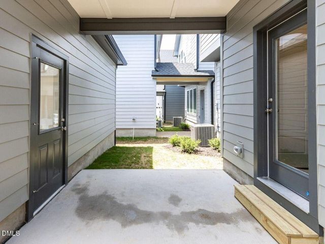 7 Tallgrass Road, Pittsboro, NC 27312