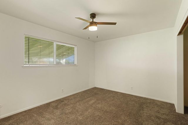 13393 E Jahant Rd, Acampo, CA 95220