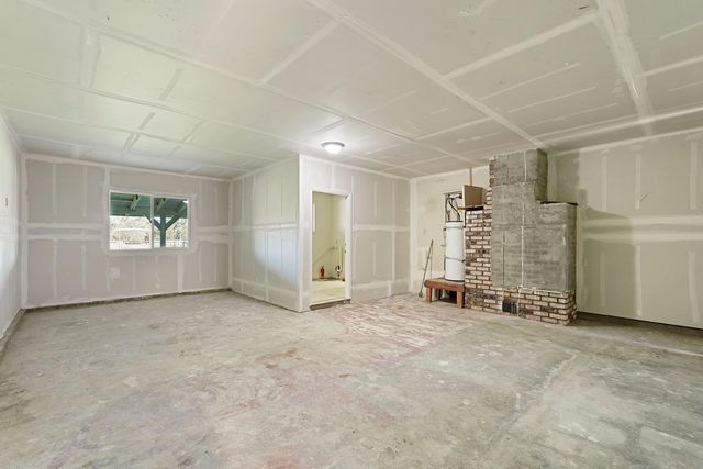 13393 E Jahant Rd, Acampo, CA 95220