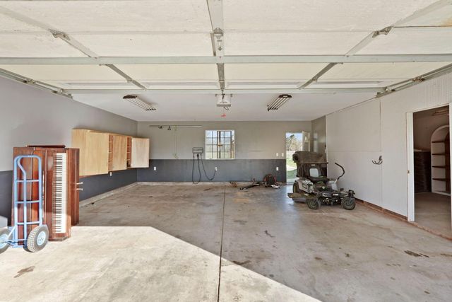 13393 E Jahant Rd, Acampo, CA 95220