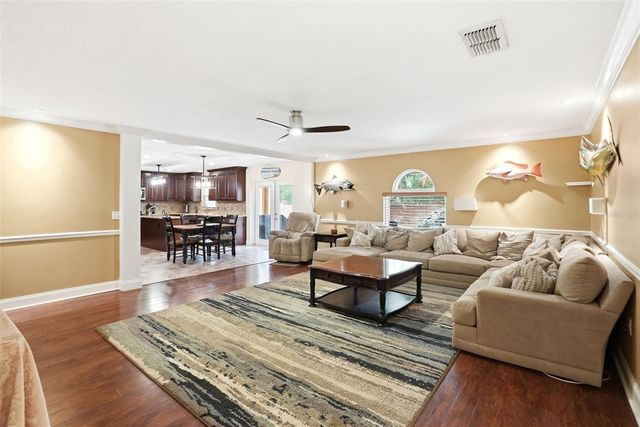 467 GRANITE CIRCLE, Chuluota, FL 32766