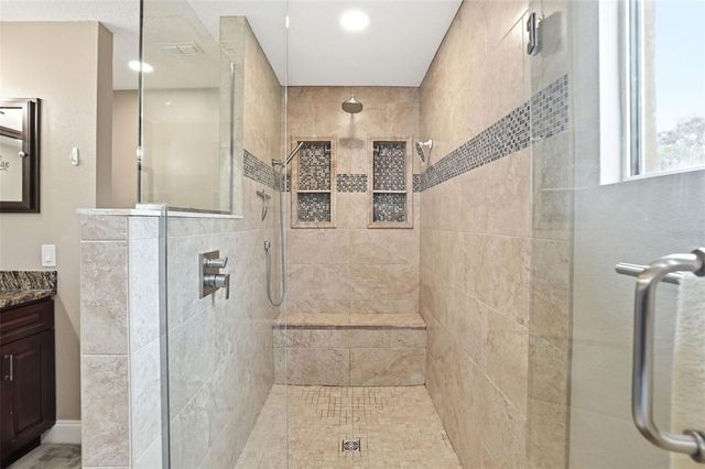 467 GRANITE CIRCLE, Chuluota, FL 32766