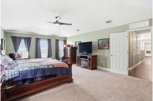 467 GRANITE CIRCLE, Chuluota, FL 32766