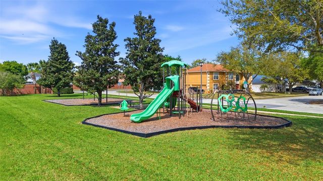 467 GRANITE CIRCLE, Chuluota, FL 32766