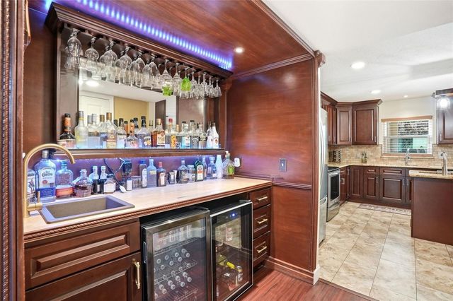 467 GRANITE CIRCLE, Chuluota, FL 32766