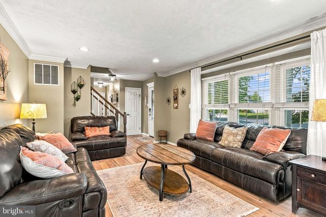 7 SWEETGUM CT, Marlton, NJ 08053