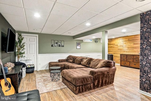7 SWEETGUM CT, Marlton, NJ 08053