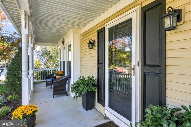 7 SWEETGUM CT, Marlton, NJ 08053