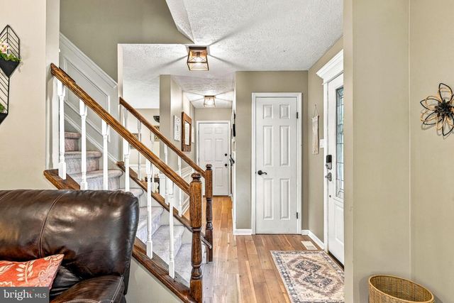 7 SWEETGUM CT, Marlton, NJ 08053