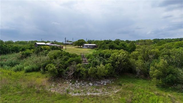 114 Ranger Dr, Sandia, TX 78383