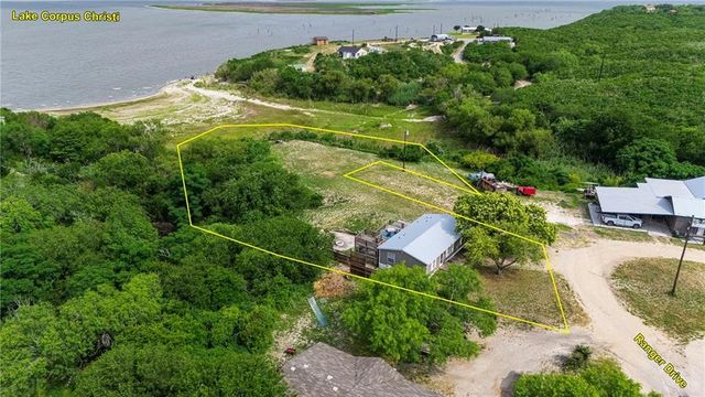114 Ranger Dr, Sandia, TX 78383