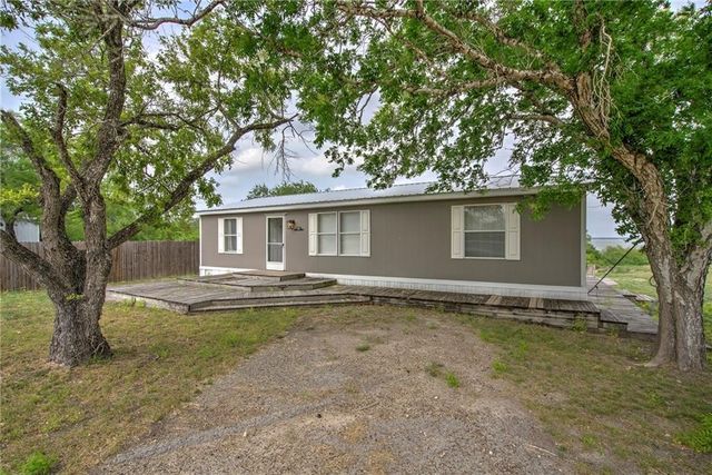114 Ranger Dr, Sandia, TX 78383