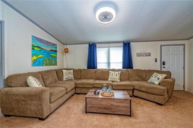114 Ranger Dr, Sandia, TX 78383