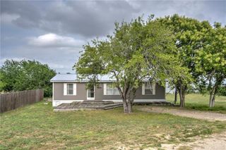 114 Ranger Dr, Sandia, TX 78383