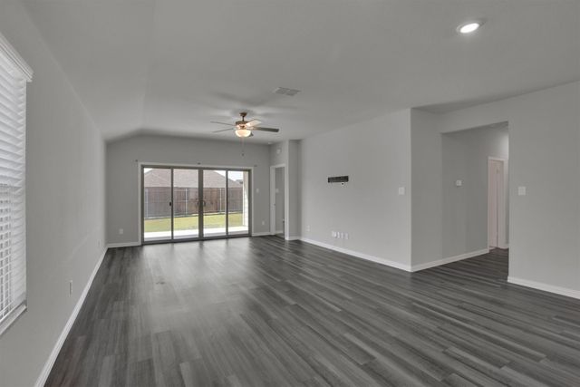 523 Deer Canyon Way, Princeton, TX 75407