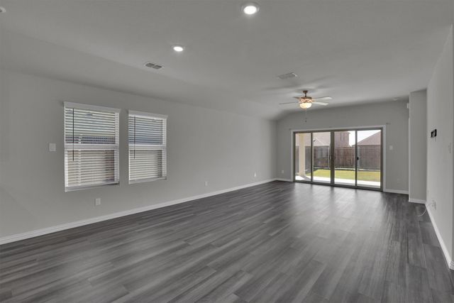 523 Deer Canyon Way, Princeton, TX 75407