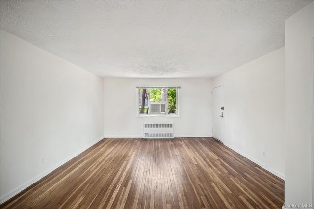 220-04 Stronghurst Avenue Lower, Queens Village, NY 11427