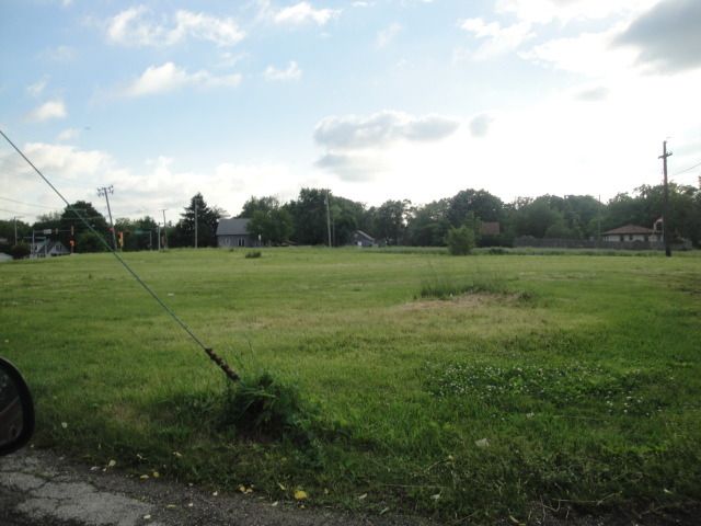 1607 Maple Road, Joliet, IL 60432