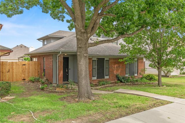 2910 Menlo Park Lane, Carrollton, TX 75007