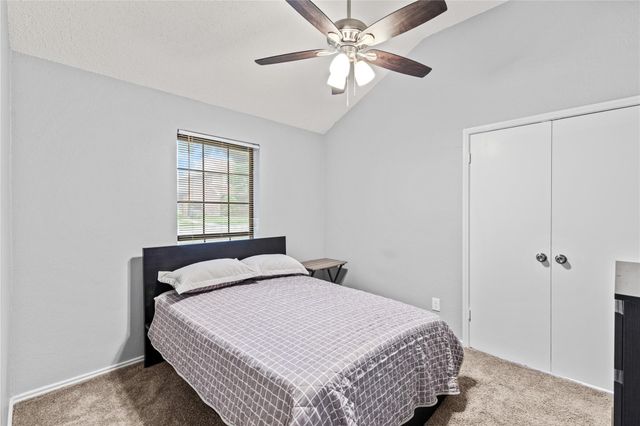 2910 Menlo Park Lane, Carrollton, TX 75007