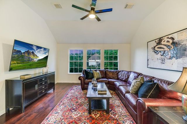 5217 China Garden DR, Austin, TX 78730