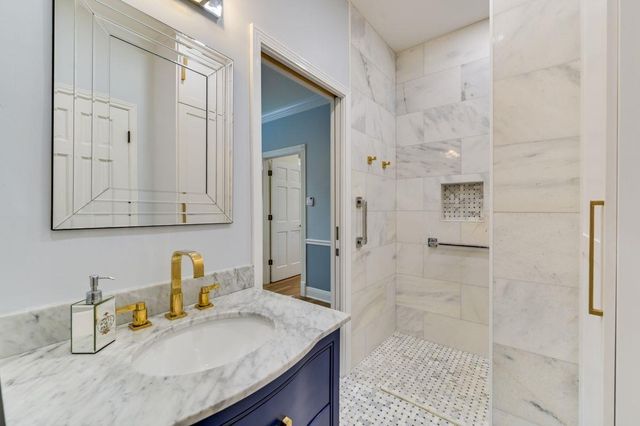 5217 China Garden DR, Austin, TX 78730