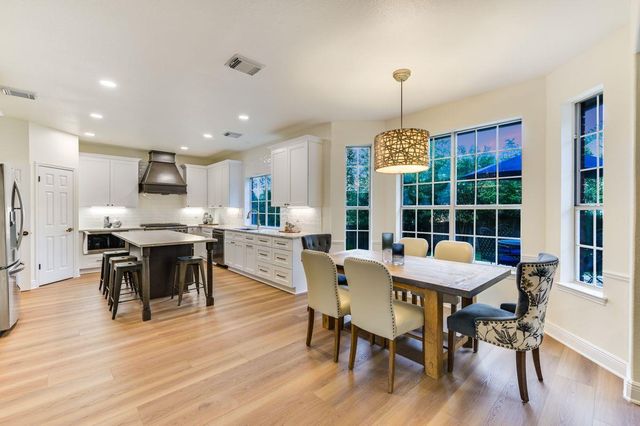 5217 China Garden DR, Austin, TX 78730