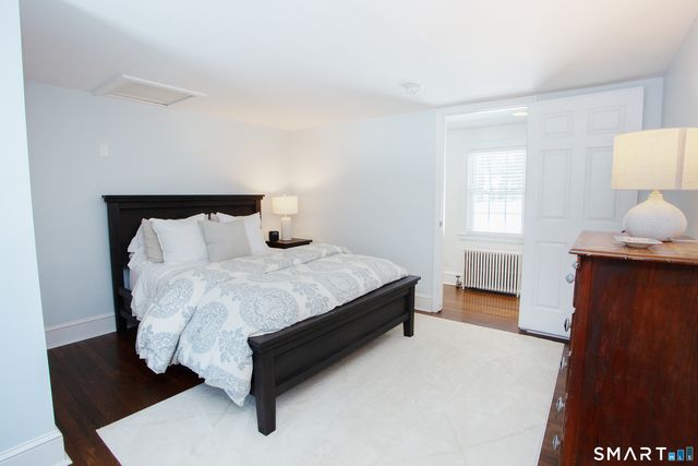 72 Dyer Avenue, Canton, CT 06019