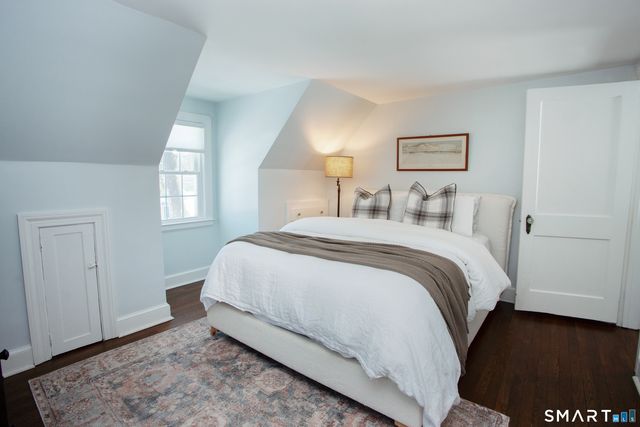 72 Dyer Avenue, Canton, CT 06019