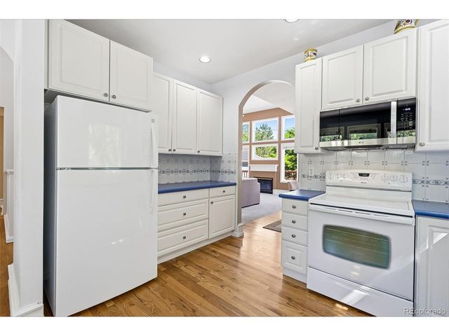 2339 Lavender Hill Ln, Lafayette, CO 80026