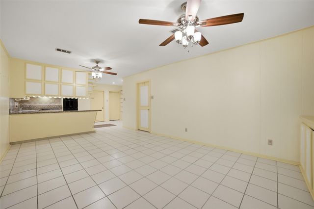 10402 Shadow Wood Drive, Houston, TX 77043