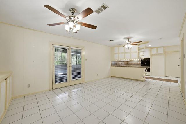 10402 Shadow Wood Drive, Houston, TX 77043