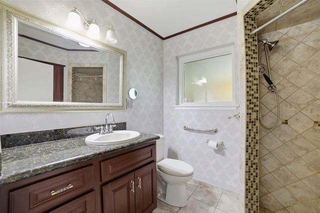 10402 Shadow Wood Drive, Houston, TX 77043