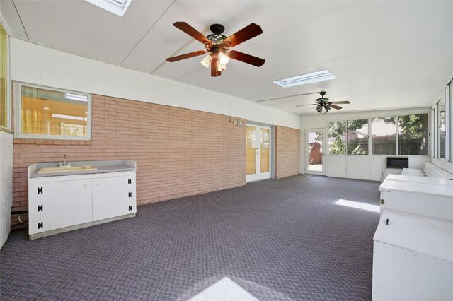 10402 Shadow Wood Drive, Houston, TX 77043