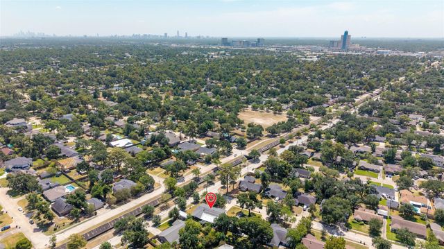 10402 Shadow Wood Drive, Houston, TX 77043