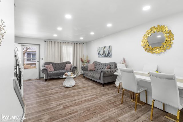 28372 Universal Drive, Warren, MI 48092