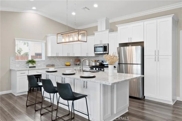 3118 Mendoza, Riverside, CA 92504