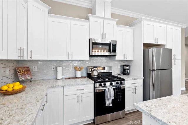 3118 Mendoza, Riverside, CA 92504